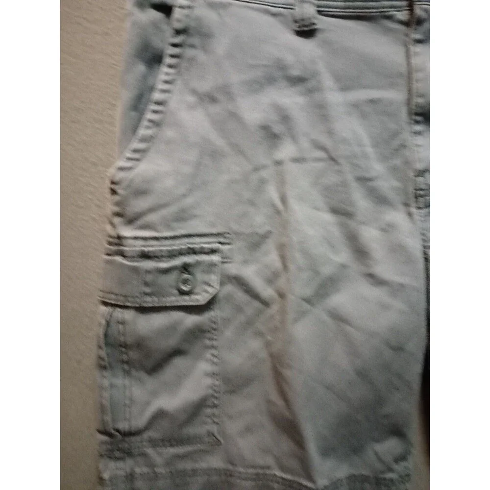 St John's Bay Men's Size 42 Blue Comfort Stretch Cargo Shorts 10